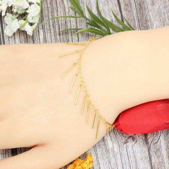 "Trendy Handmade Bracelet – A Stylish Gift for Women & Girls, MAR091389 - Picture 3 of 10